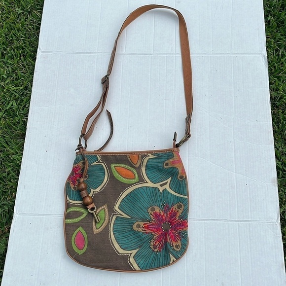 Fossil-boho Crossbody, authentic flower handbag, leather canvas purse adjustable - Picture 1 of 12